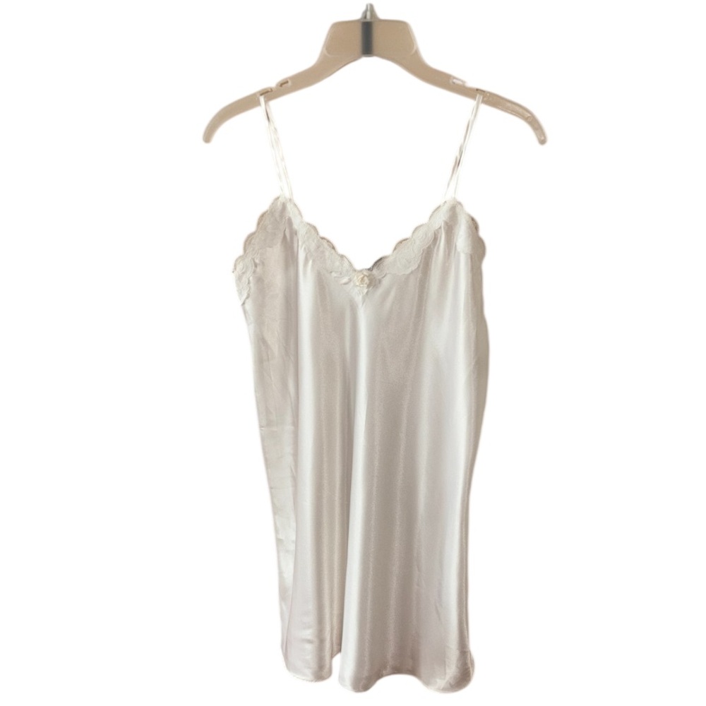 Inner Most White Slip